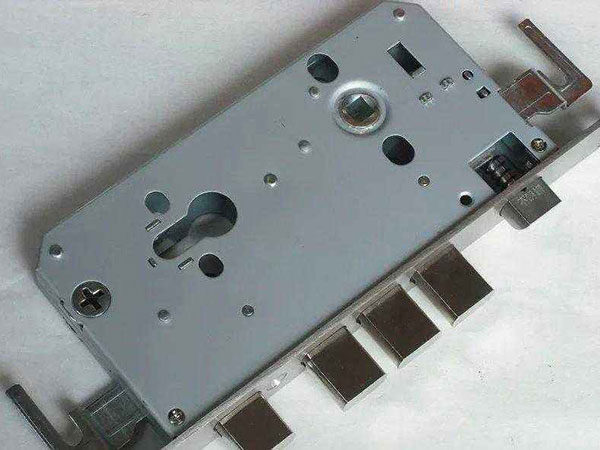 镇巴24小时上门开锁公司